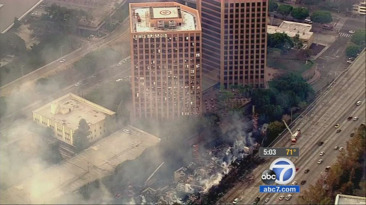 Studio City House Fire Puts an L.A. Neighborhood on Edge